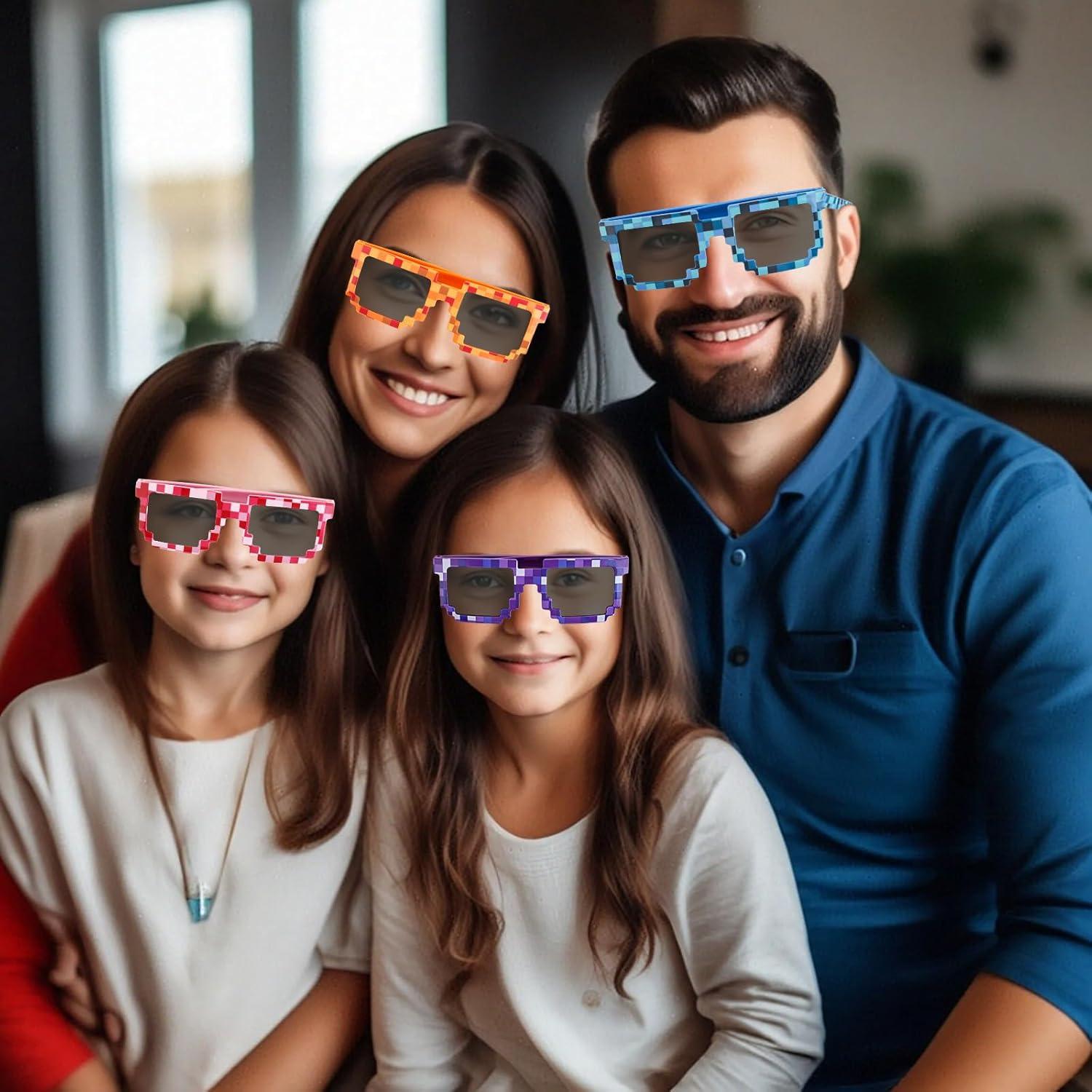 Paquete de 16 Gafas Pixeladas para Fiestas - 8 Colores