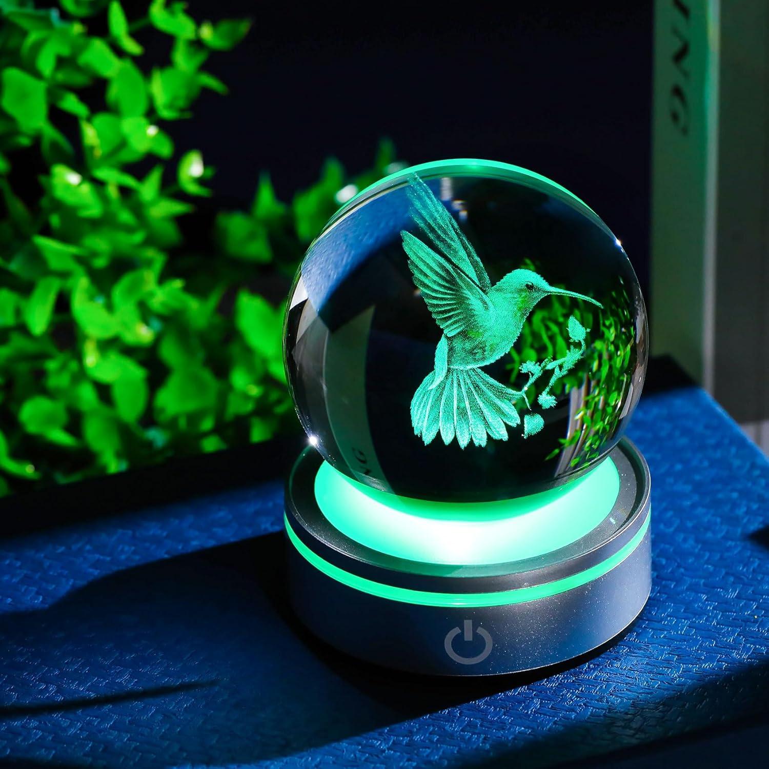 Movdyka Bola de Cristal 3D Colibrí con Base LED 8cm
