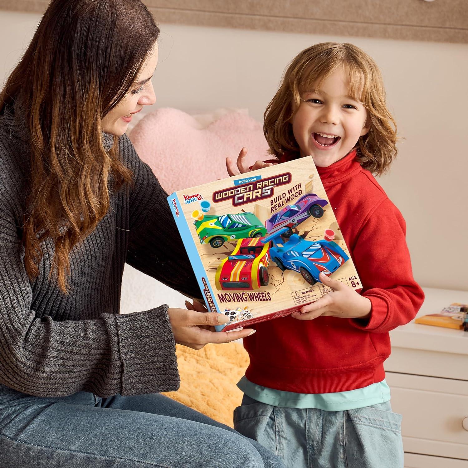 Klever Kits - Kit de Manualidades de Autos de Carreras de Madera