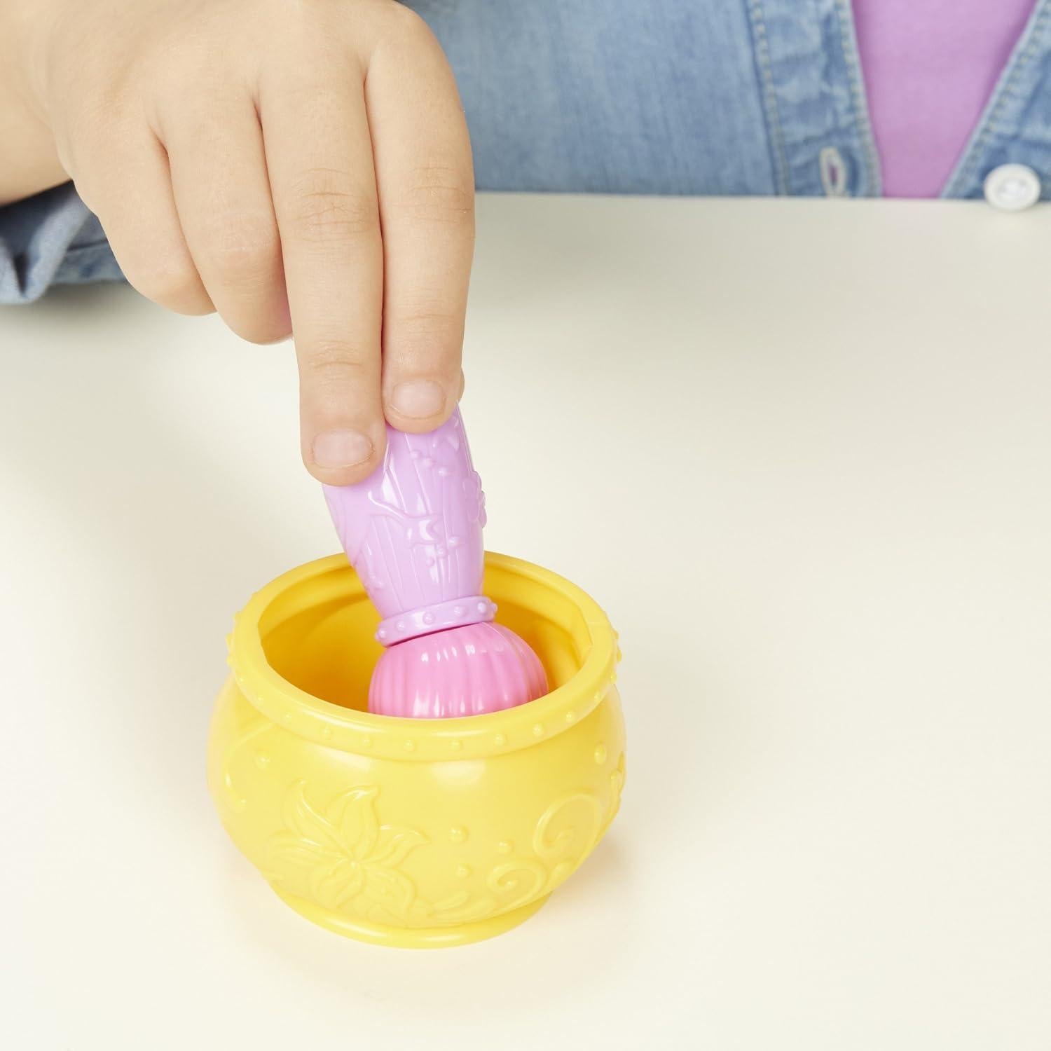 Muñeca Princesa Disney con Accesorios - Hasbro E0064