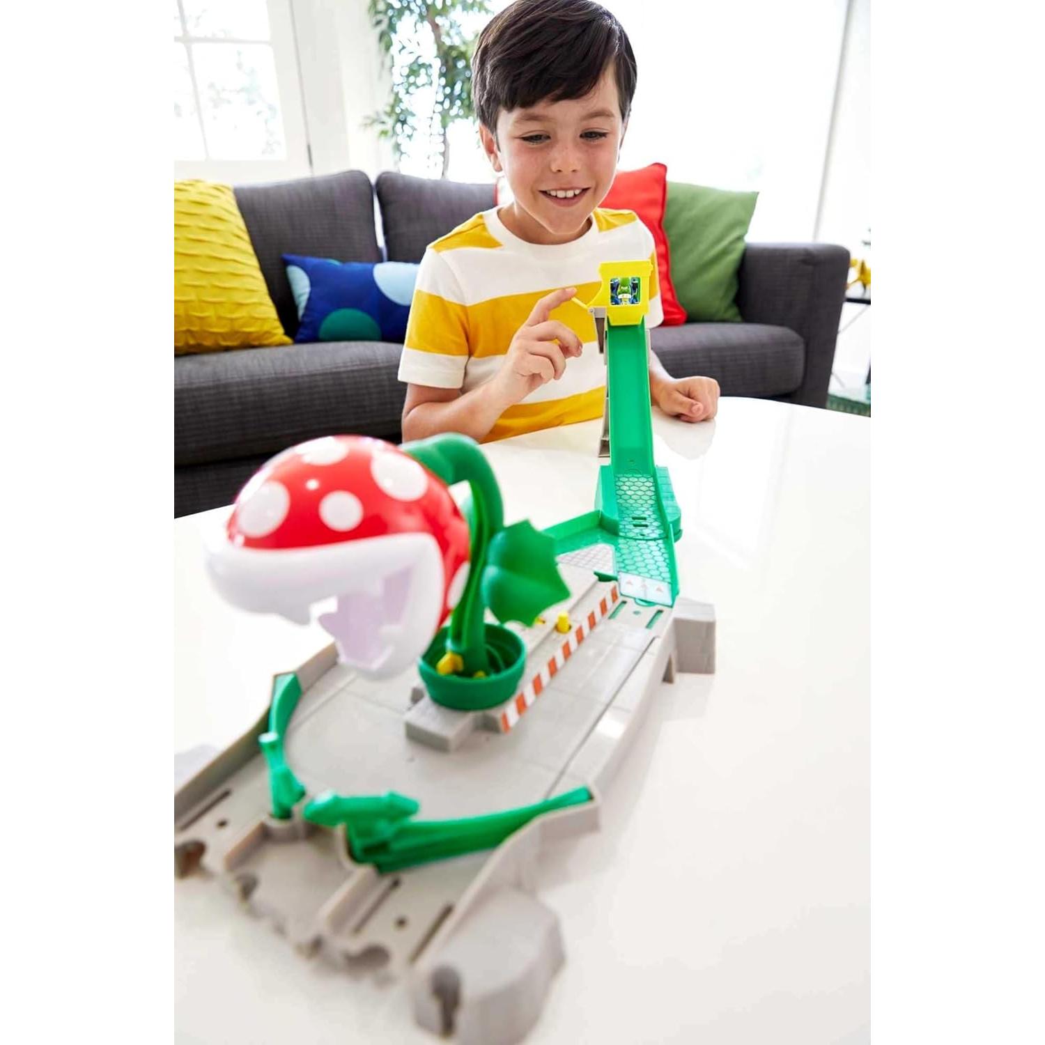 Juego de Pista Piranha Plant Hot Wheels Mario Kart Yoshi