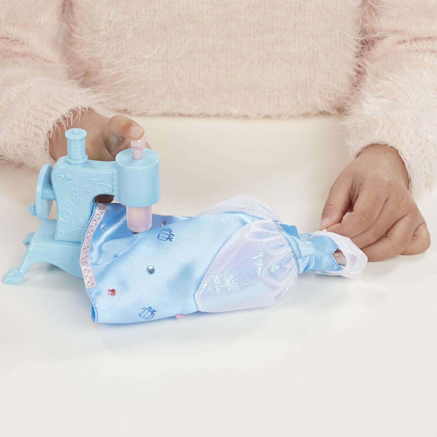 Muñeca Cenicienta Disney Princess con Sellos y Gemas