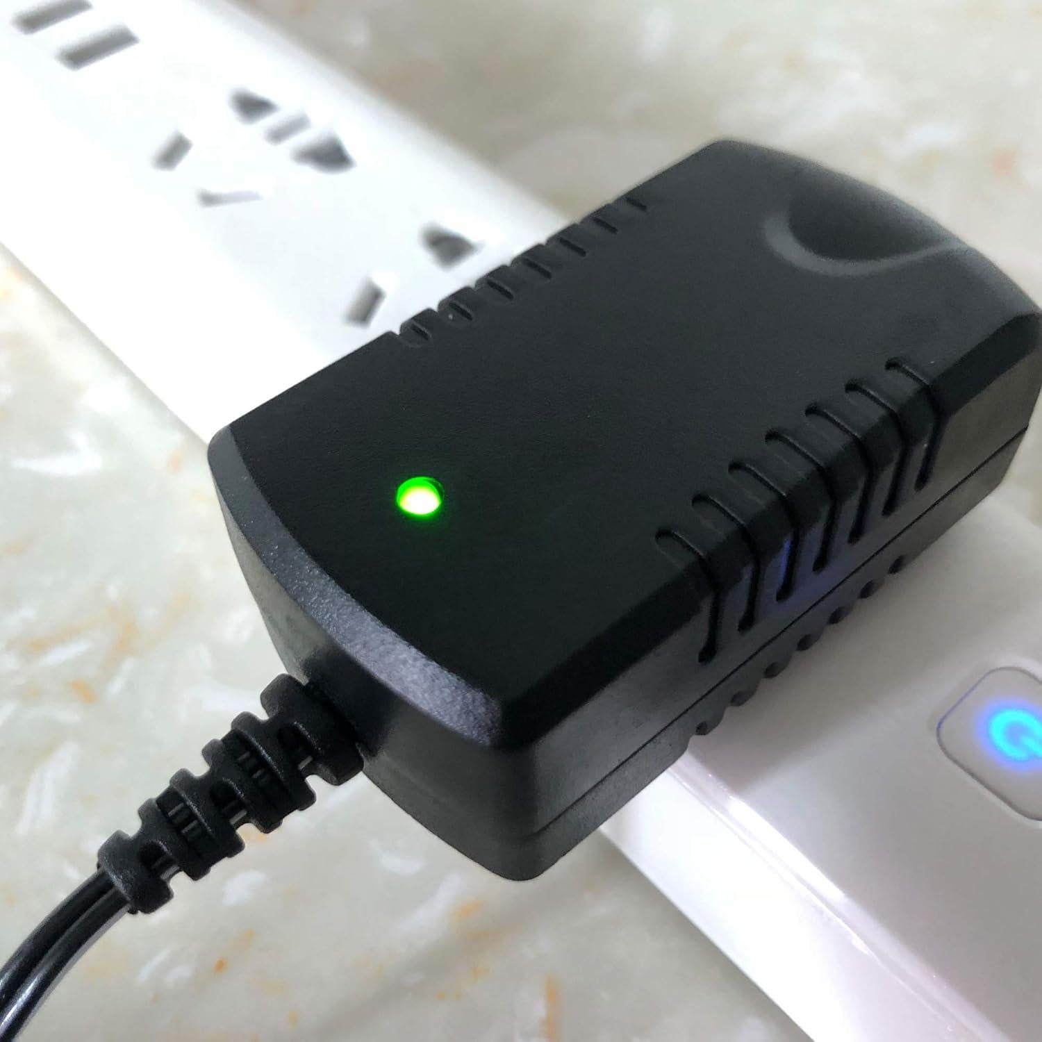 Cargador 7V FITELEC para coche eléctrico Kid Trax 6V