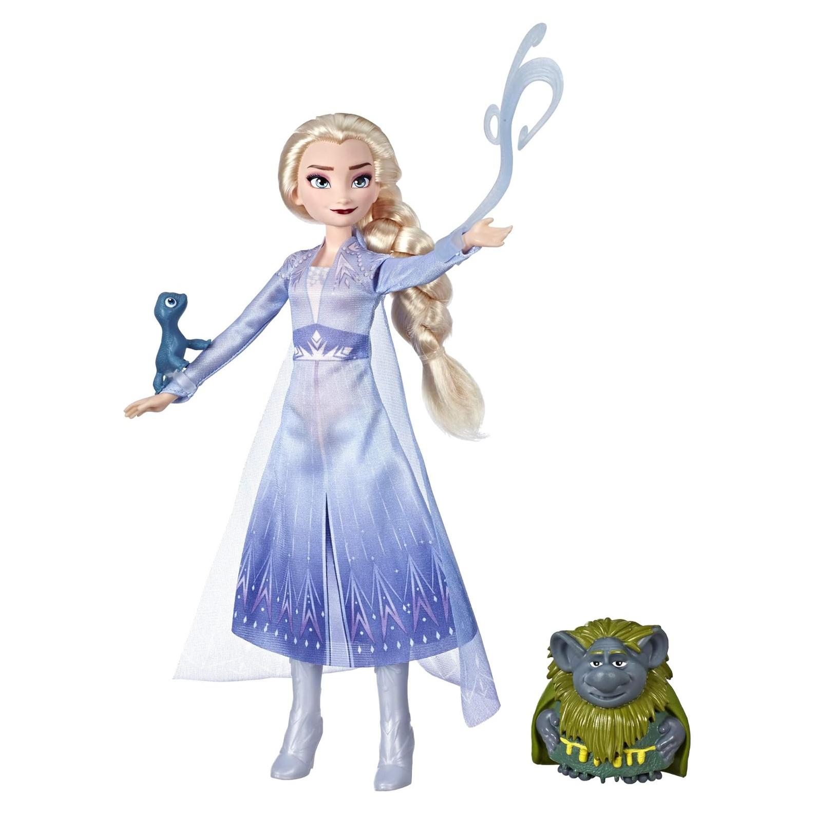 Muñeca Elsa de Disney Frozen 2 con Pabbie y Salamandra