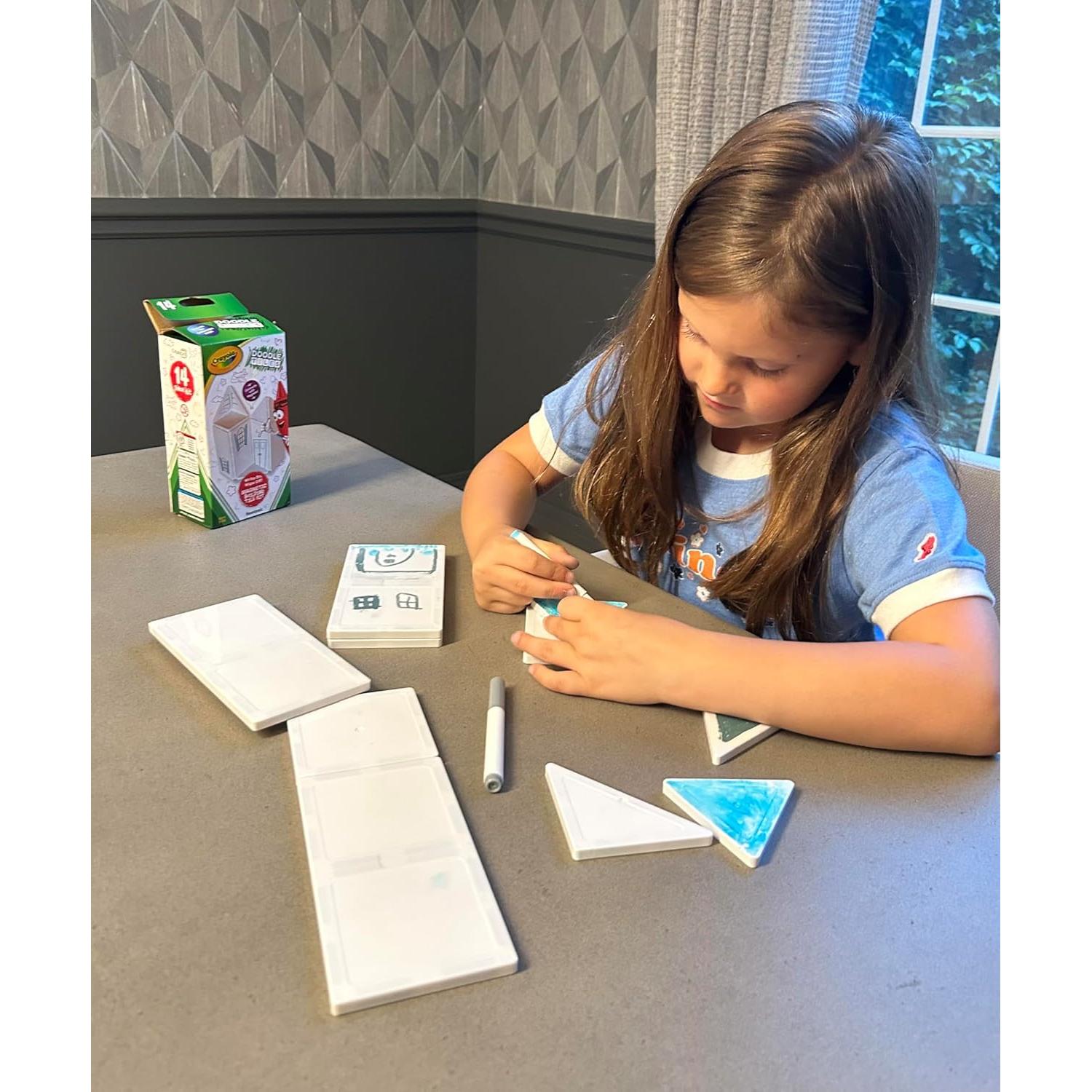 Juego de Azulejos Magnéticos Crayola Doodle 14 Piezas