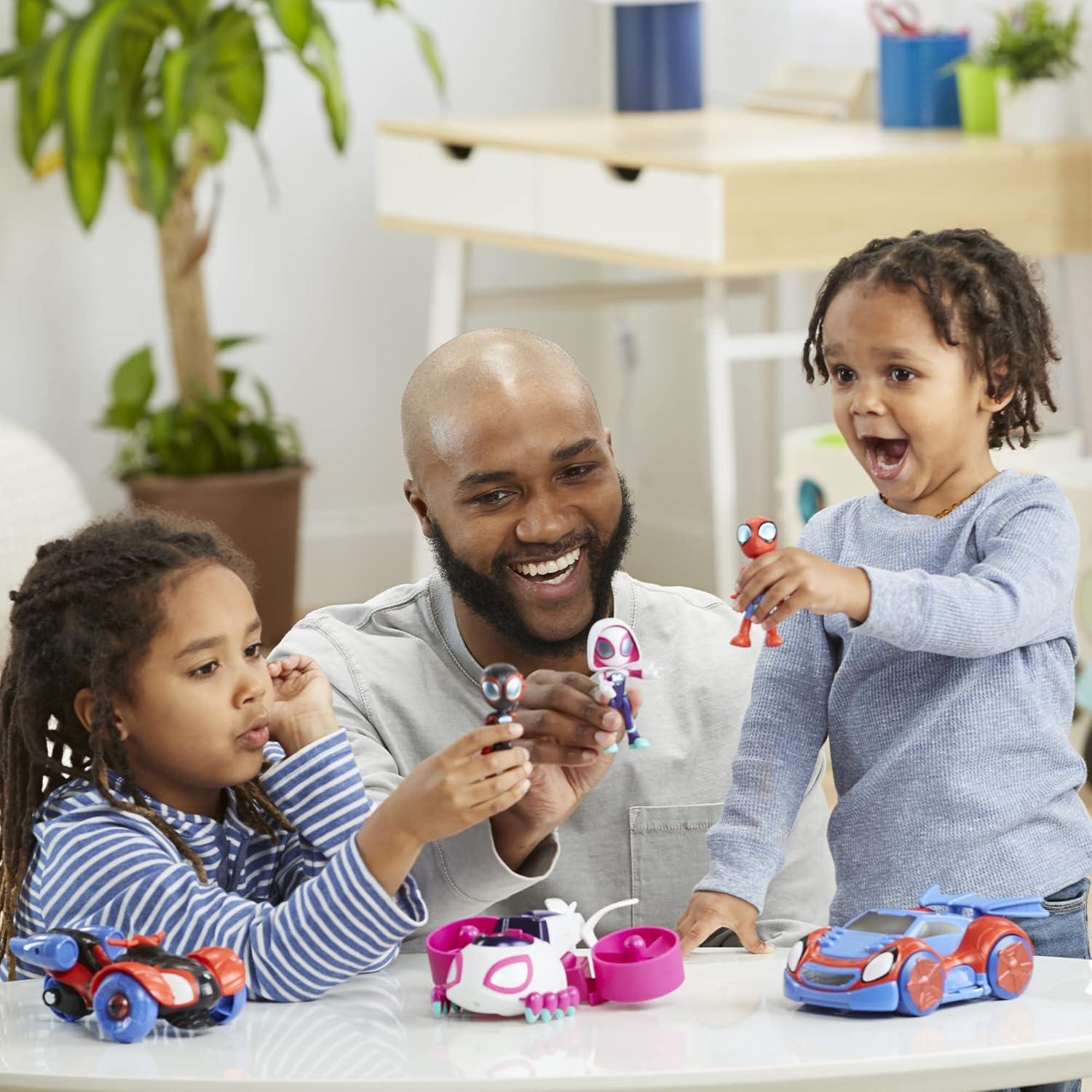 Set de Juego Spidey y sus Amigos Hasbro con 3 Vehículos y Figuras