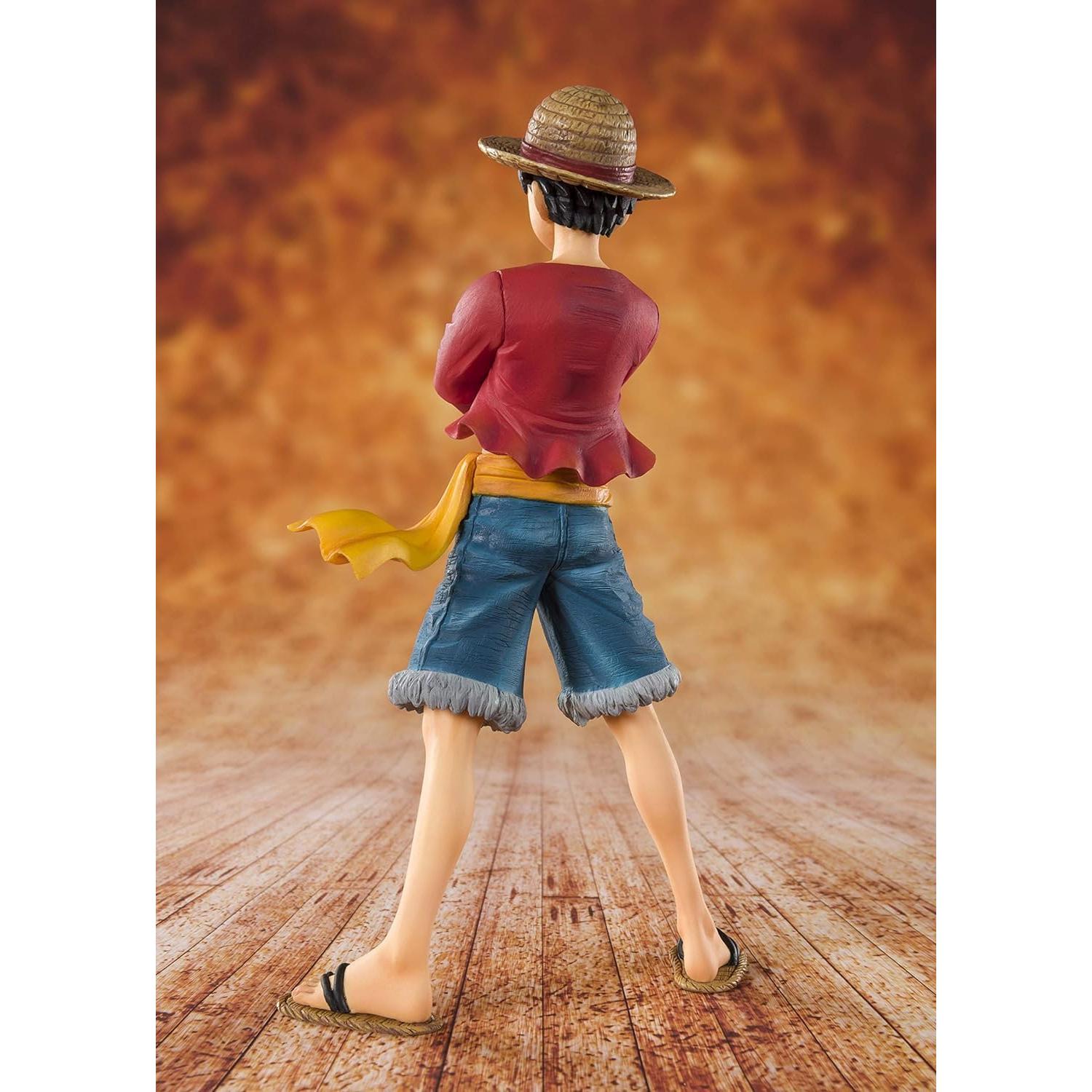 Figura Coleccionable Luffy Sombrero de Paja Bandai Spirits 14 cm