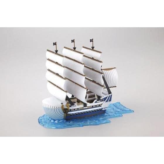 Modelo de Barco Moby Dick Bandai Spirits 31x19cm Piratas