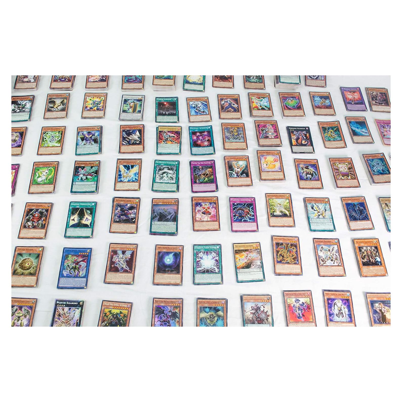 Lote de 200 Cartas YuGiOh! Condición Mint - Envío Rápido