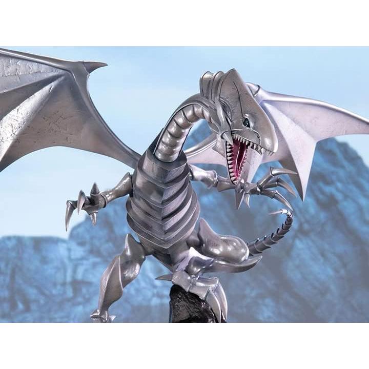 Estatua Dragón Blanco de Ojos Azules First4Figures 35 cm PVC