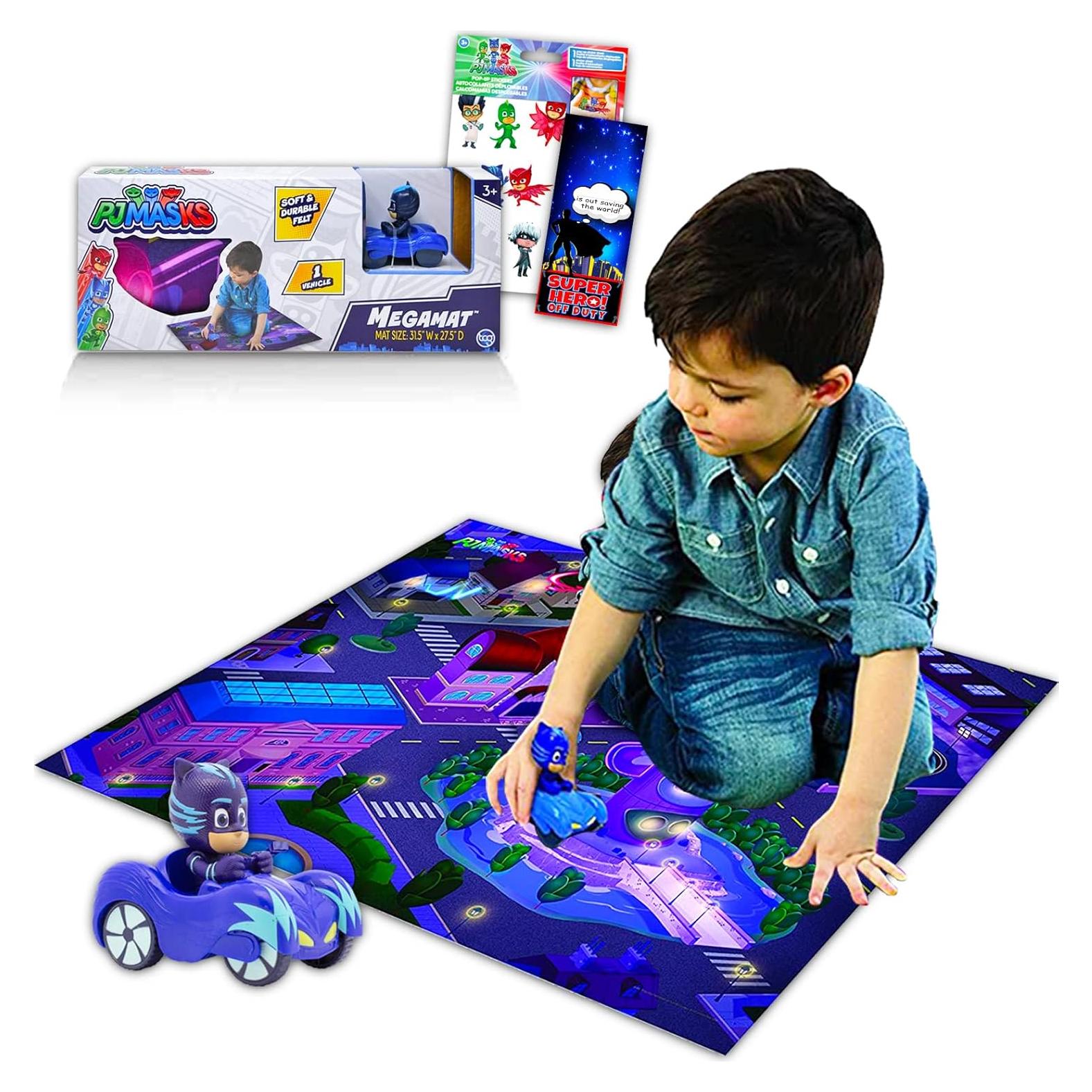Alfombra de Juego PJ Masks con Vehículo y Stickers 80x70cm