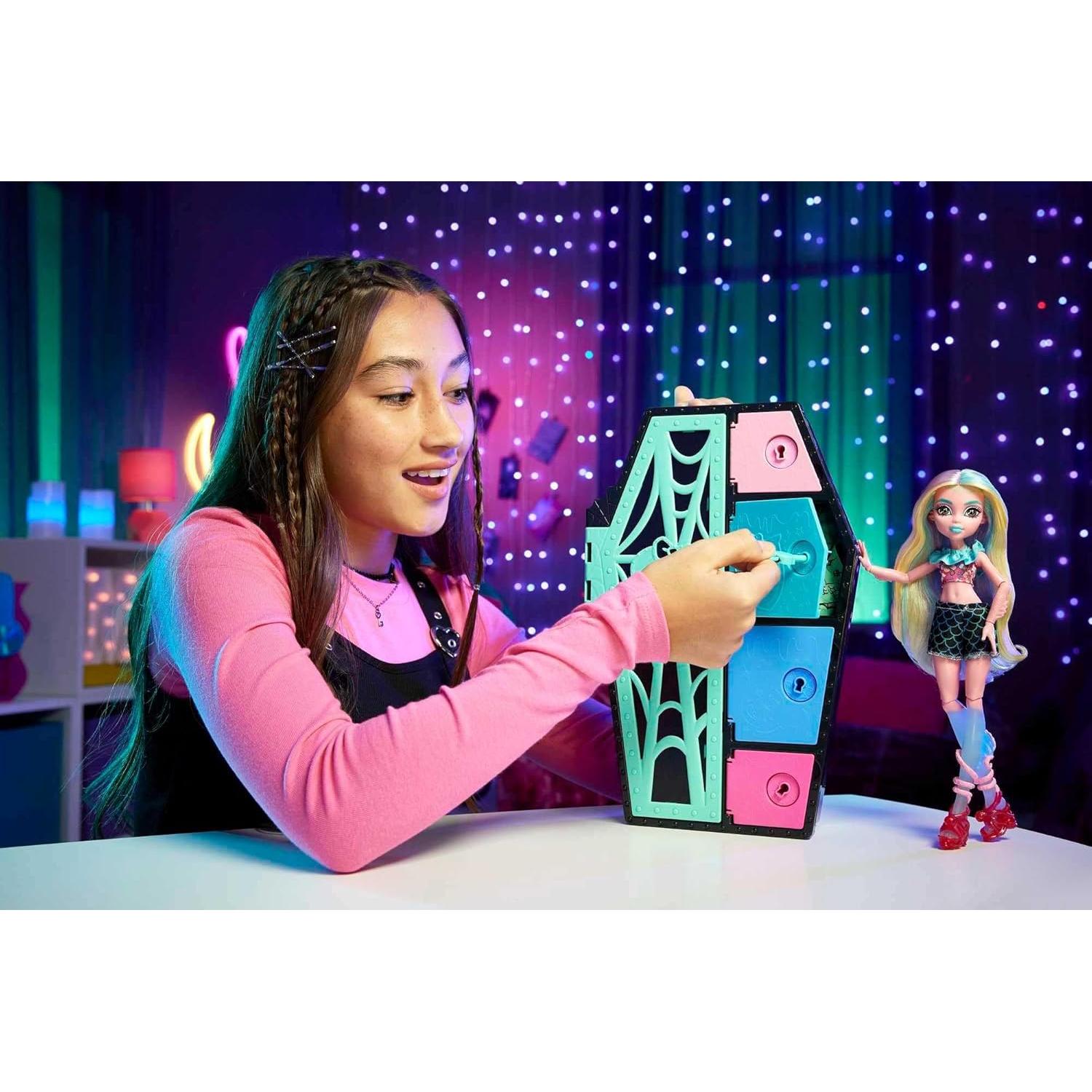 Muñeca Lagoona Blue Monster High con Taquilla y 19+ Sorpresas