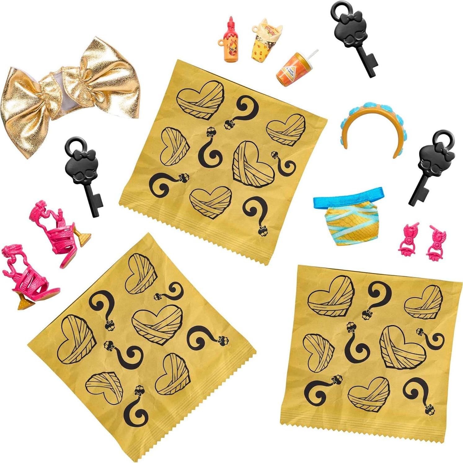 Muñeca Cleo De Nile Monster High con armario y 19 sorpresas