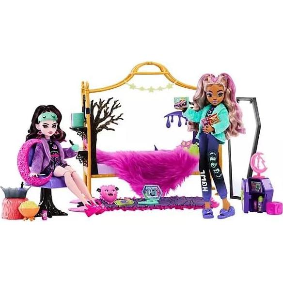 Juego de dormitorio Monster High Creepover Mattel - 20 piezas