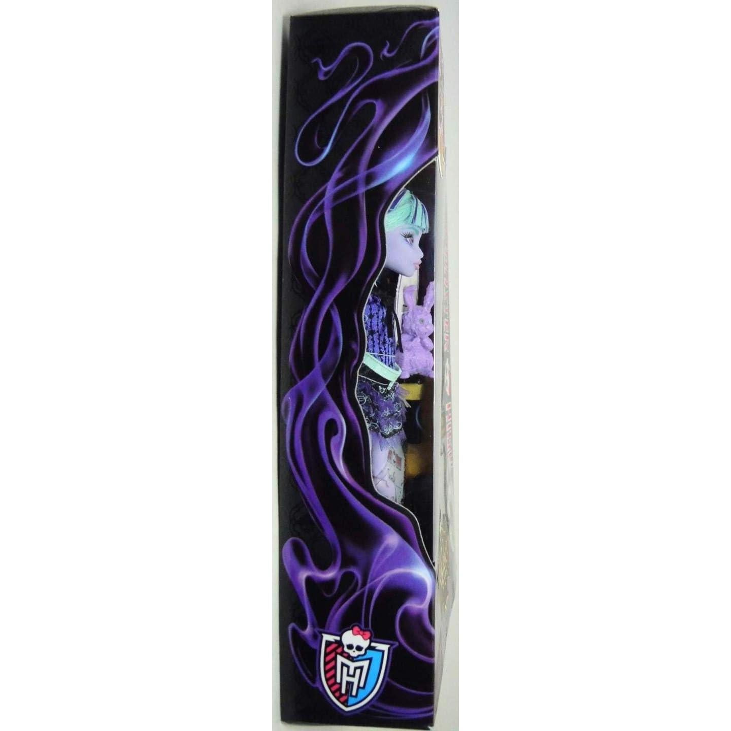 Muñeca Twyla Monster High 13 Deseos con Accesorios