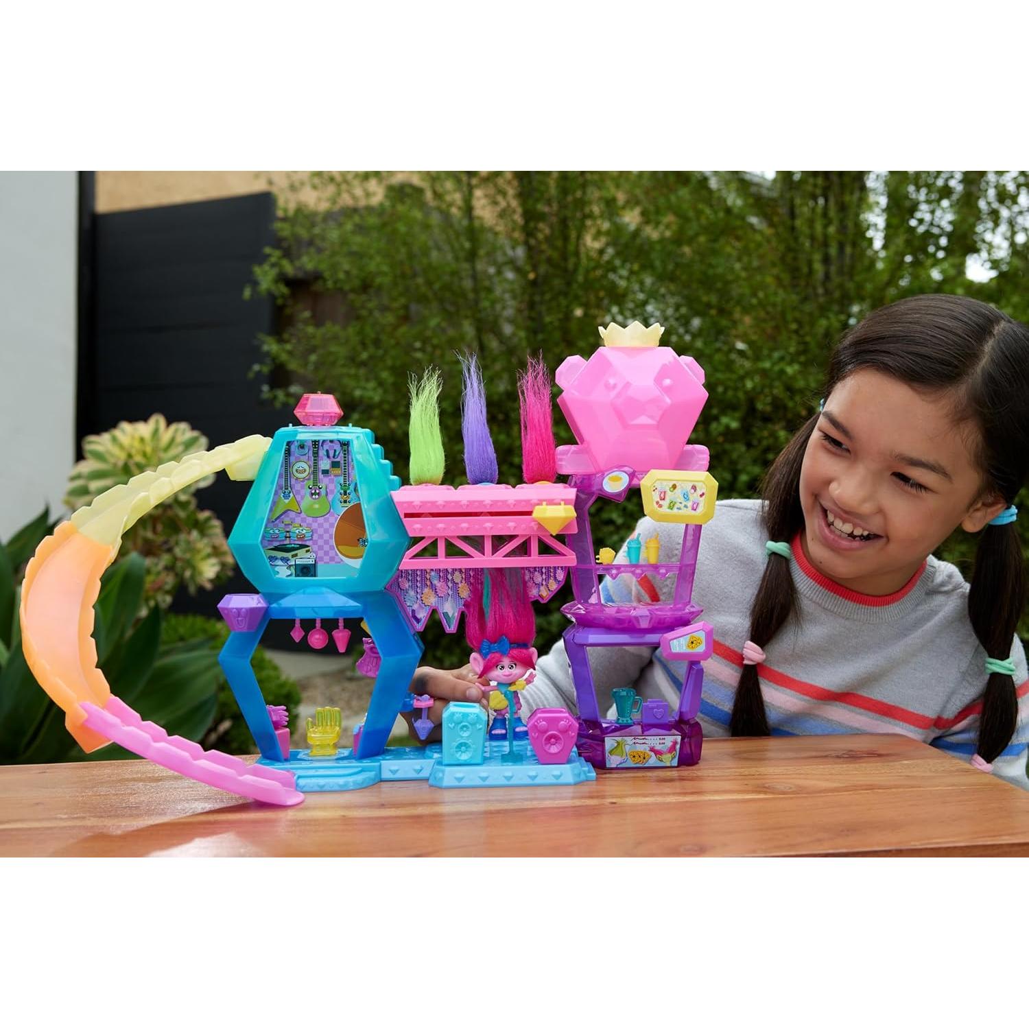 Set de Juego Poppy Trolls Mattel Francia 6 Áreas 35 Accesorios