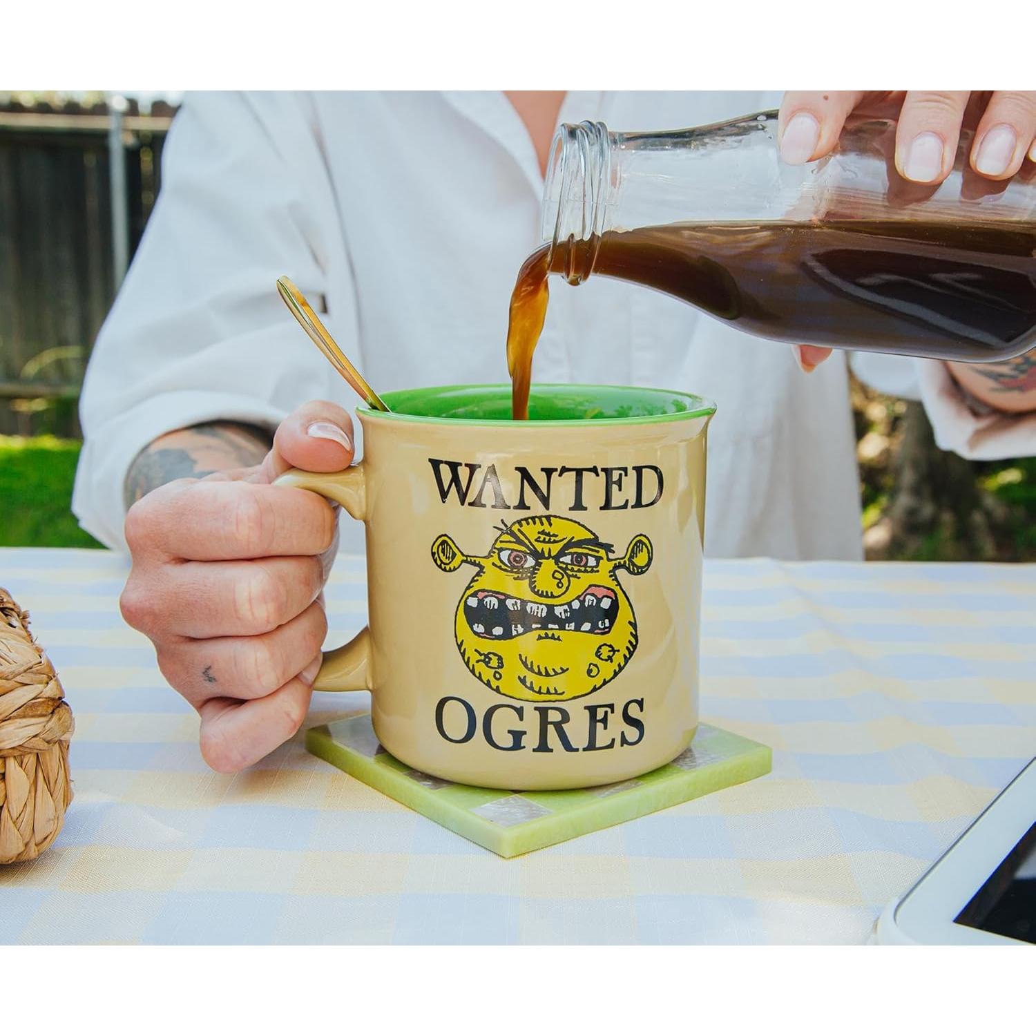 Taza Camper Cerámica Shrek 590ml Libre BPA Silver Buffalo