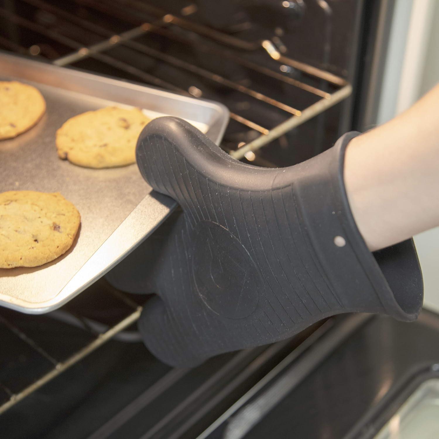 Guante de Horno de Silicona Minions Seven20 Mano Derecha