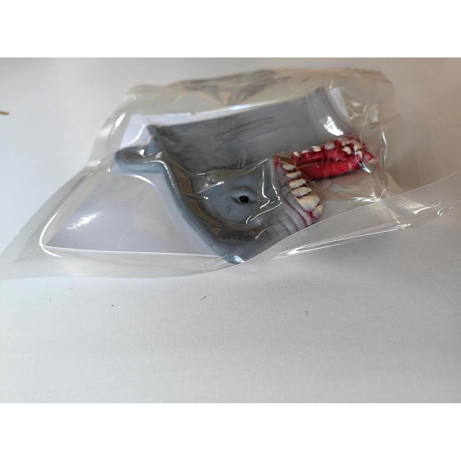 Títere de Mano de Tiburón Realista Yolococa 18x9 cm