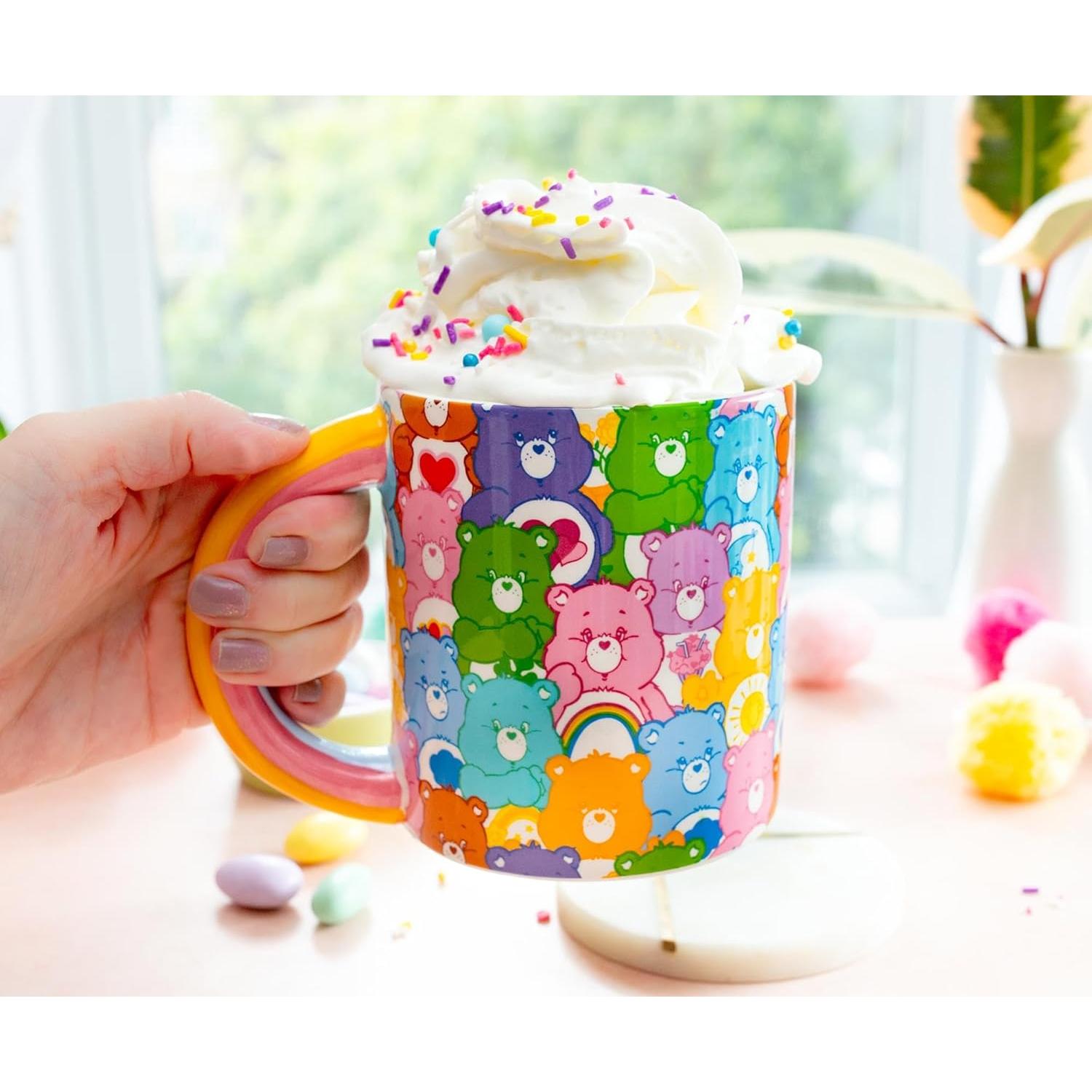 Taza de cerámica Care Bears Silver Buffalo 590ml arcoíris