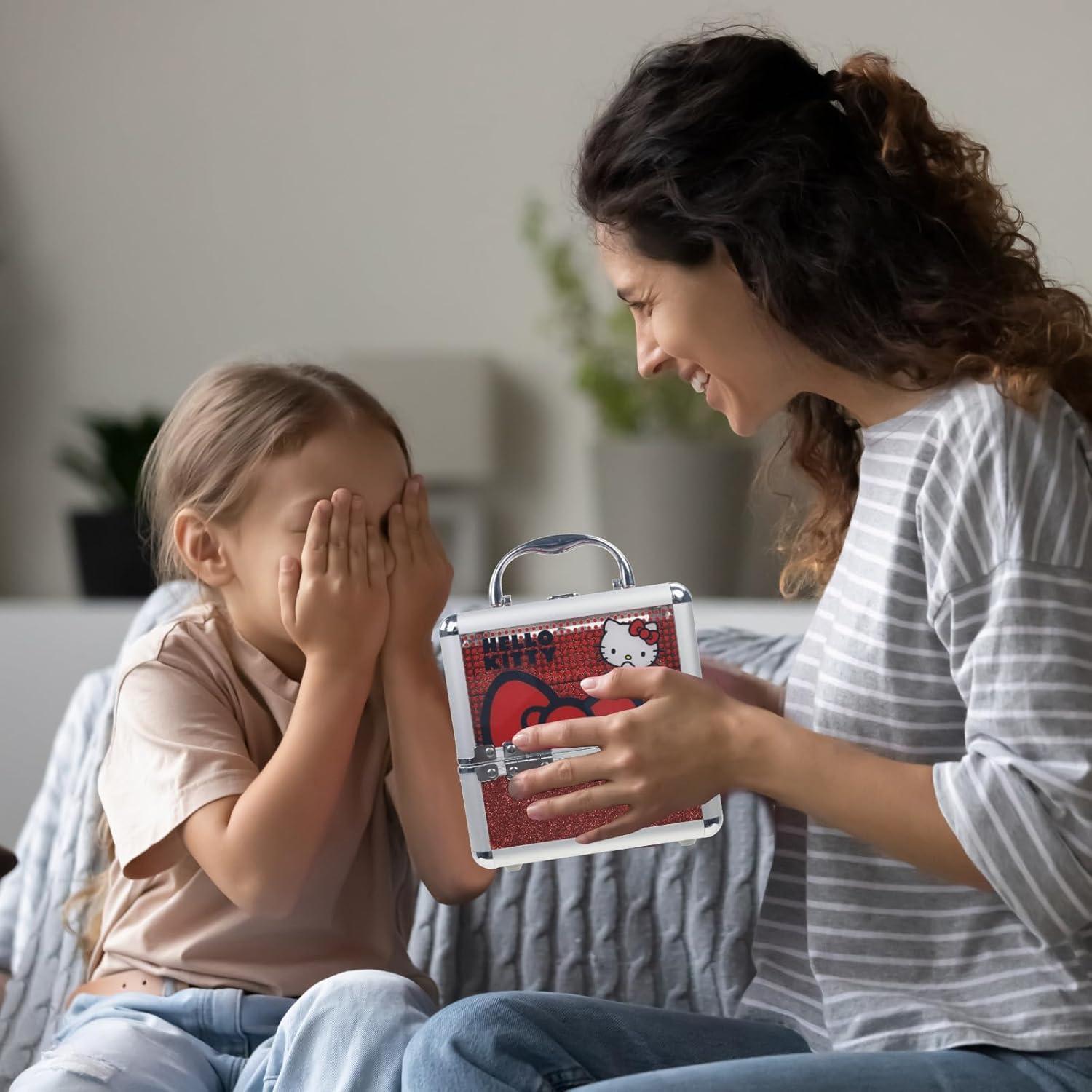 Estuche de Maquillaje Hello Kitty Townley Girl para Niñas 6+