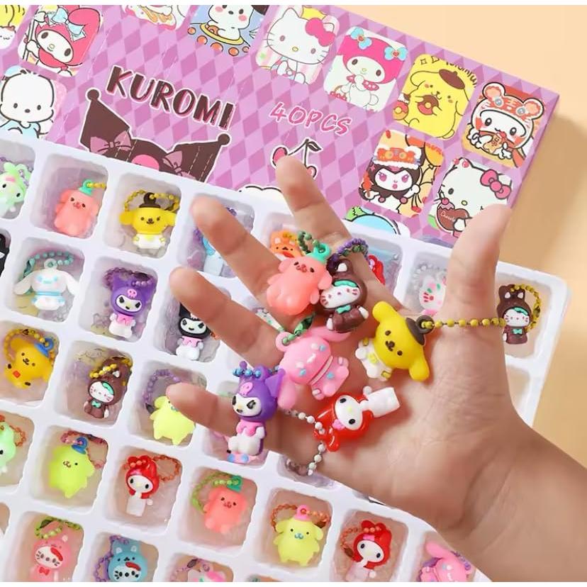 Juego de 40 pcs de personajes Kuromi en caja ciega