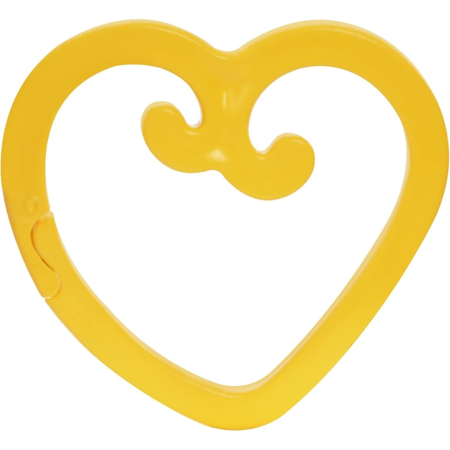 Muñeca Polly Pocket Shani con Sudadera de Gato y Clip Corazón