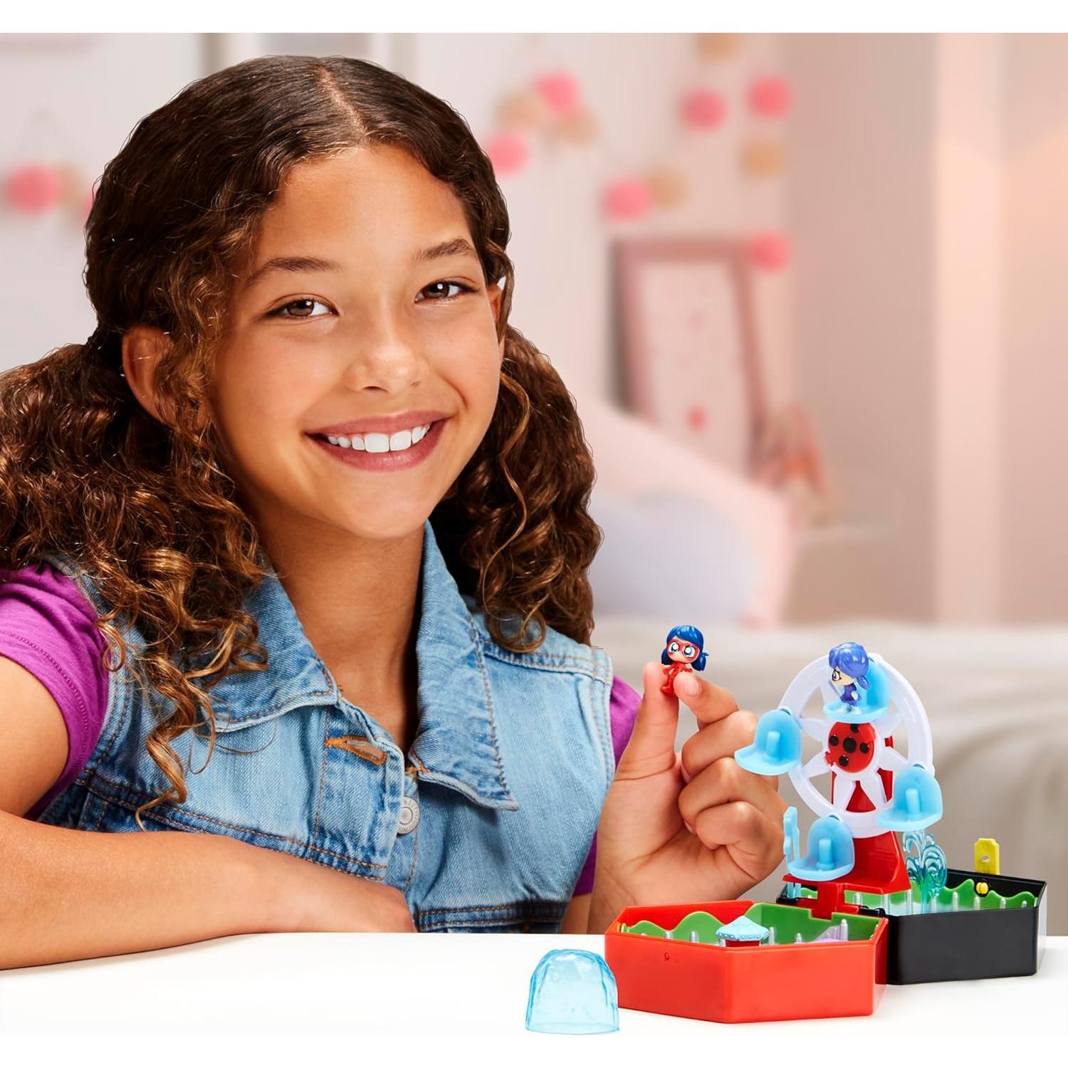 Conjunto de Juego Chibi Miraculous Playmates - Parque de Diversiones