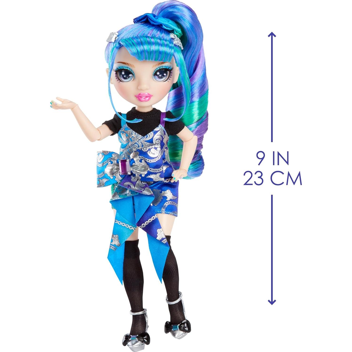 Muñeca Rainbow High Holly De’Vious 22.86 cm Azul Verde Accesorios