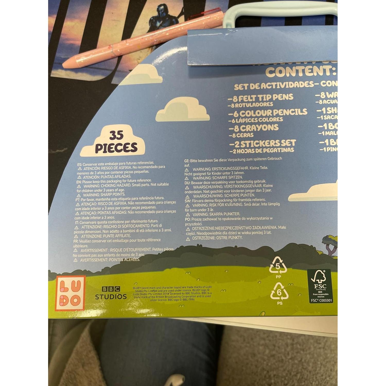 Kit de Dibujo Bluey 120 Piezas Estuche Azul Media Luna