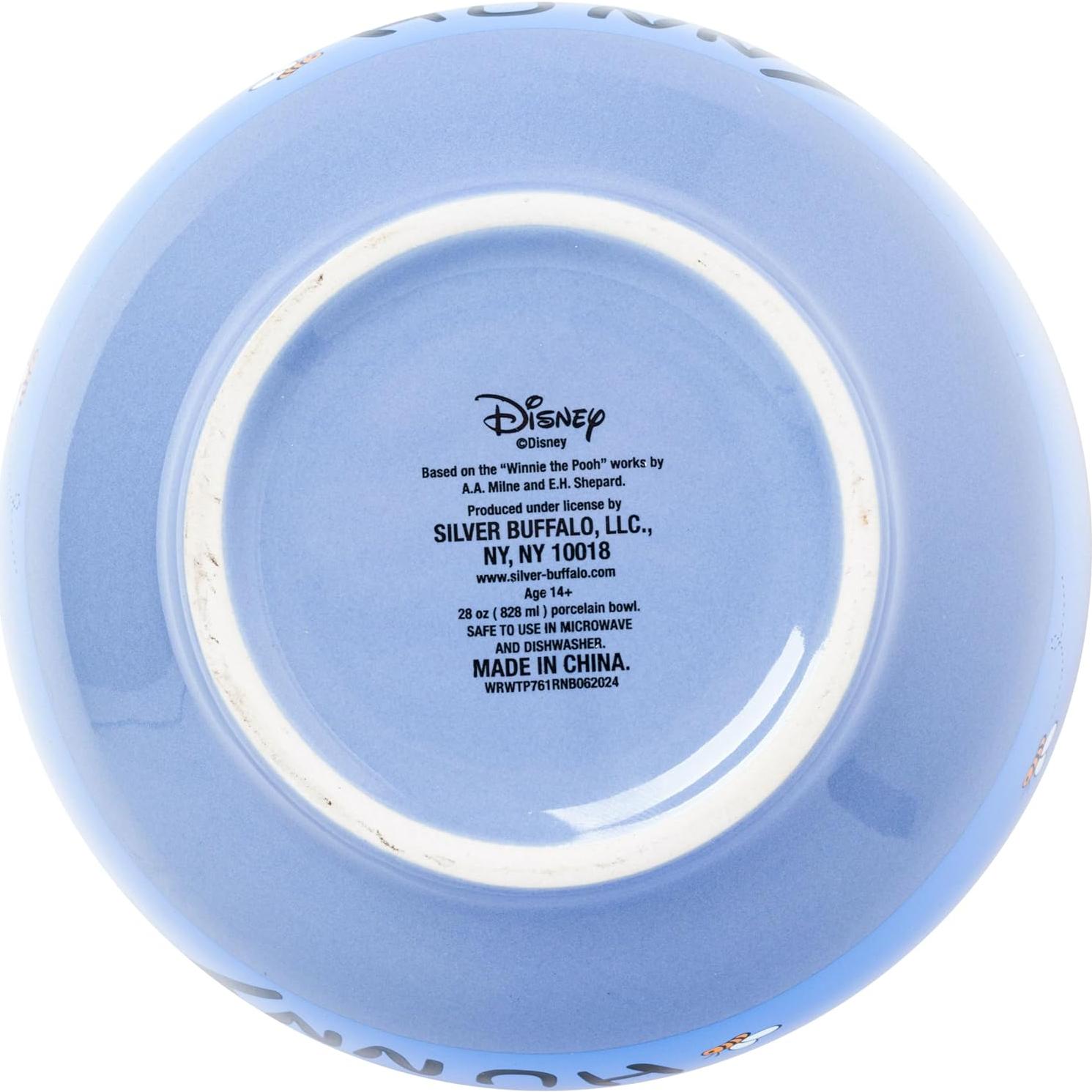 Tazón Cerámica Silver Buffalo Winnie the Pooh 28 Onzas con Cuchara