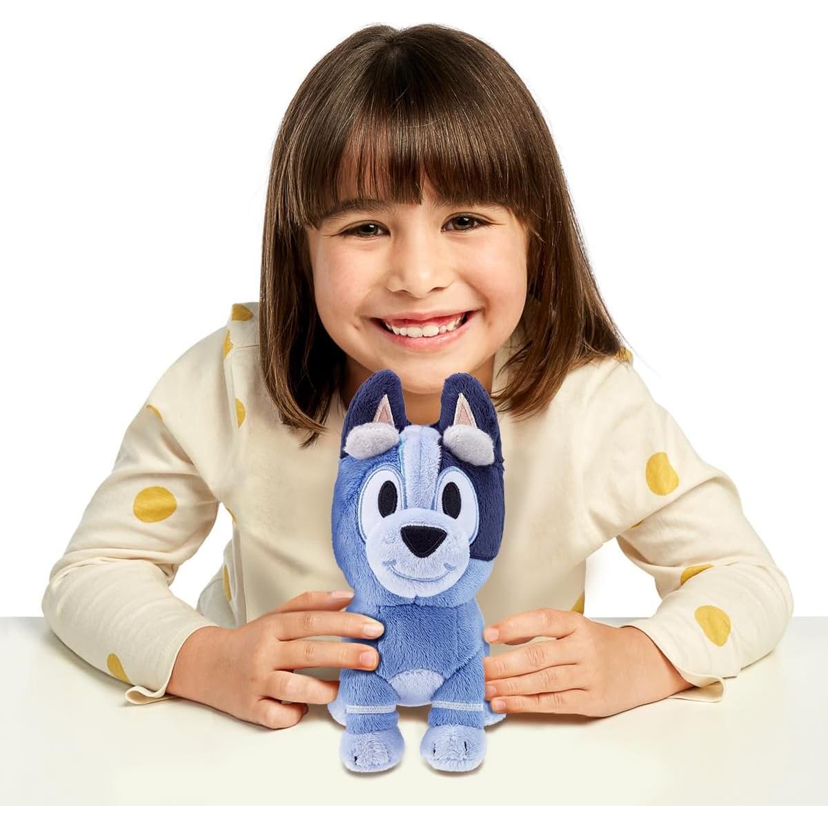 Juguete de peluche Calcetines de Bluey - 20 cm - MOOSE TOYS