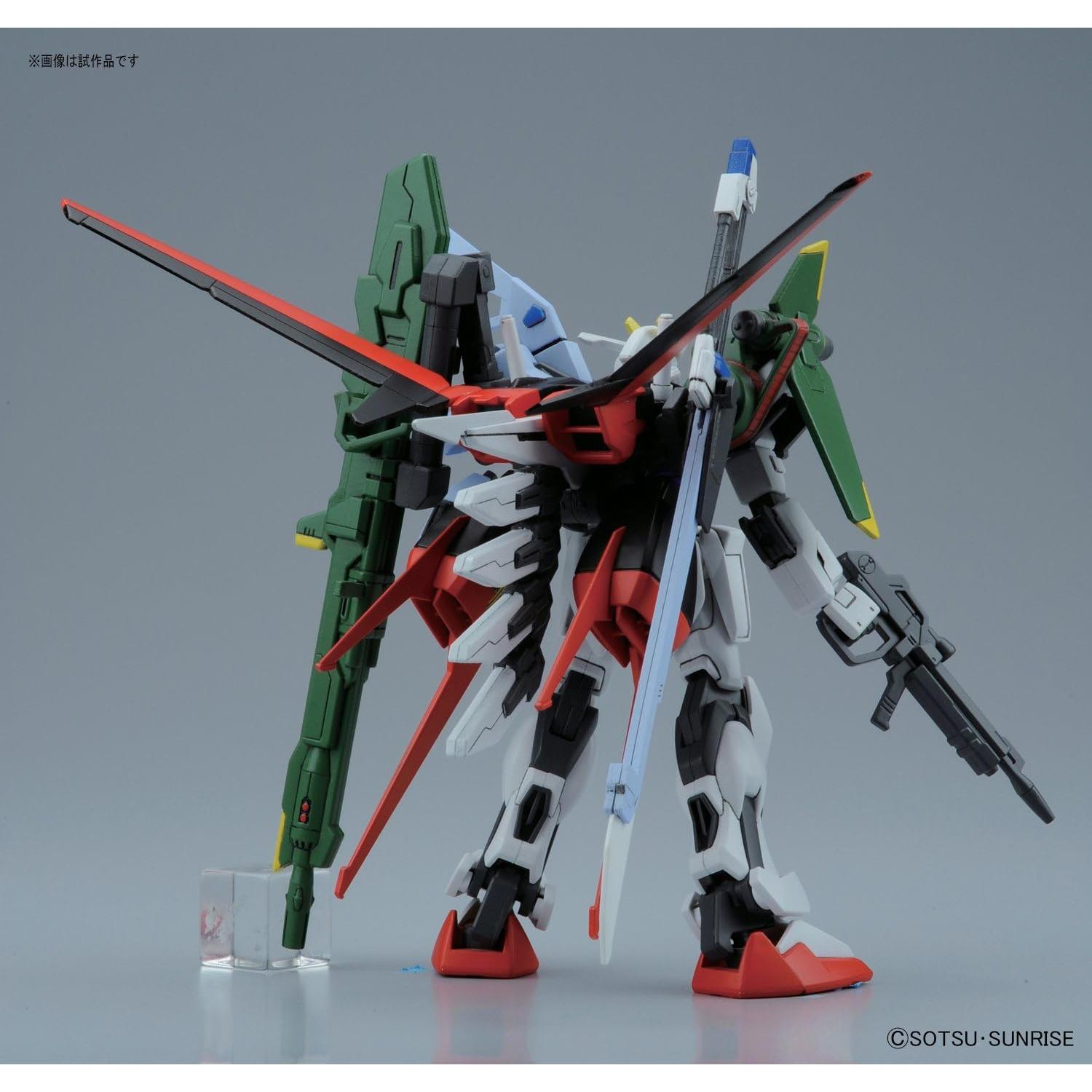 Modelo de Acción BANDAI SPIRITS Strike Gundam 1/144