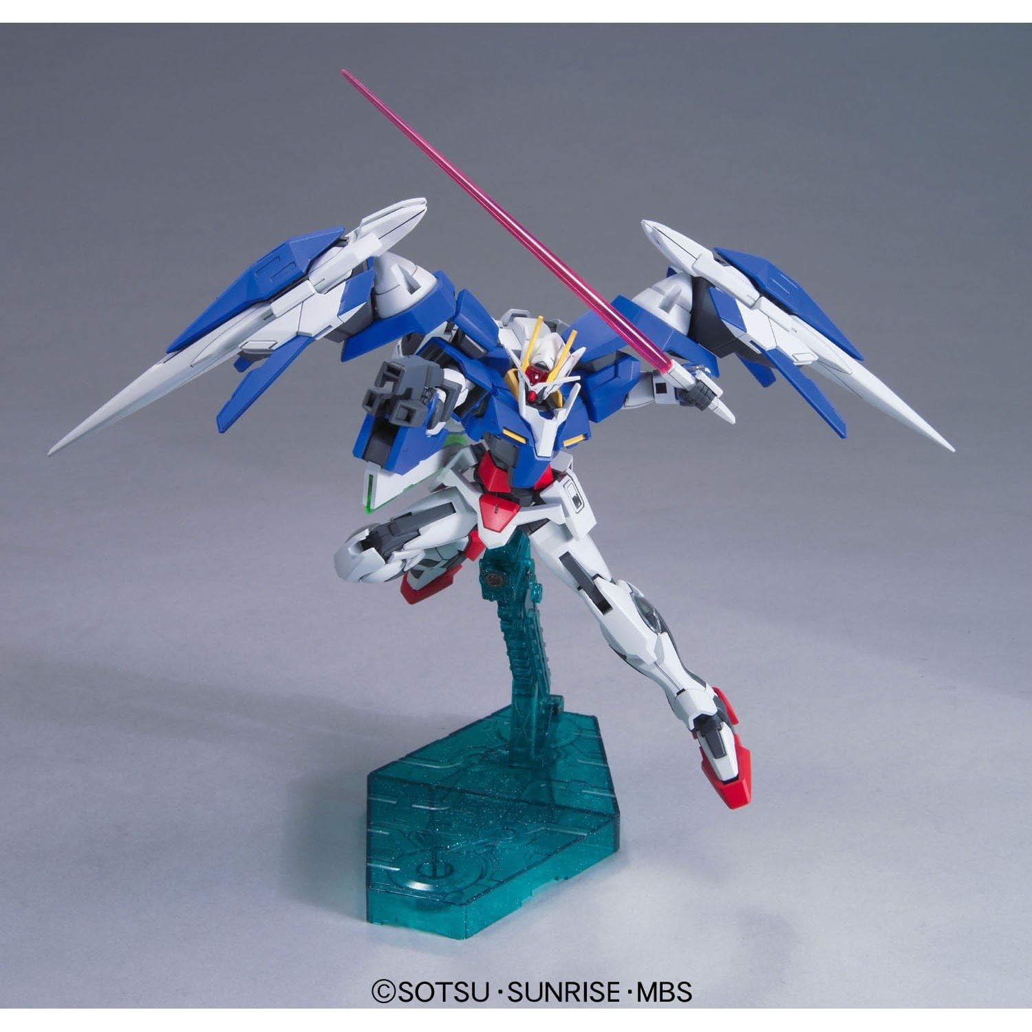 Figura de Acción Gundam 00 Raiser Plus Bandai 1/144