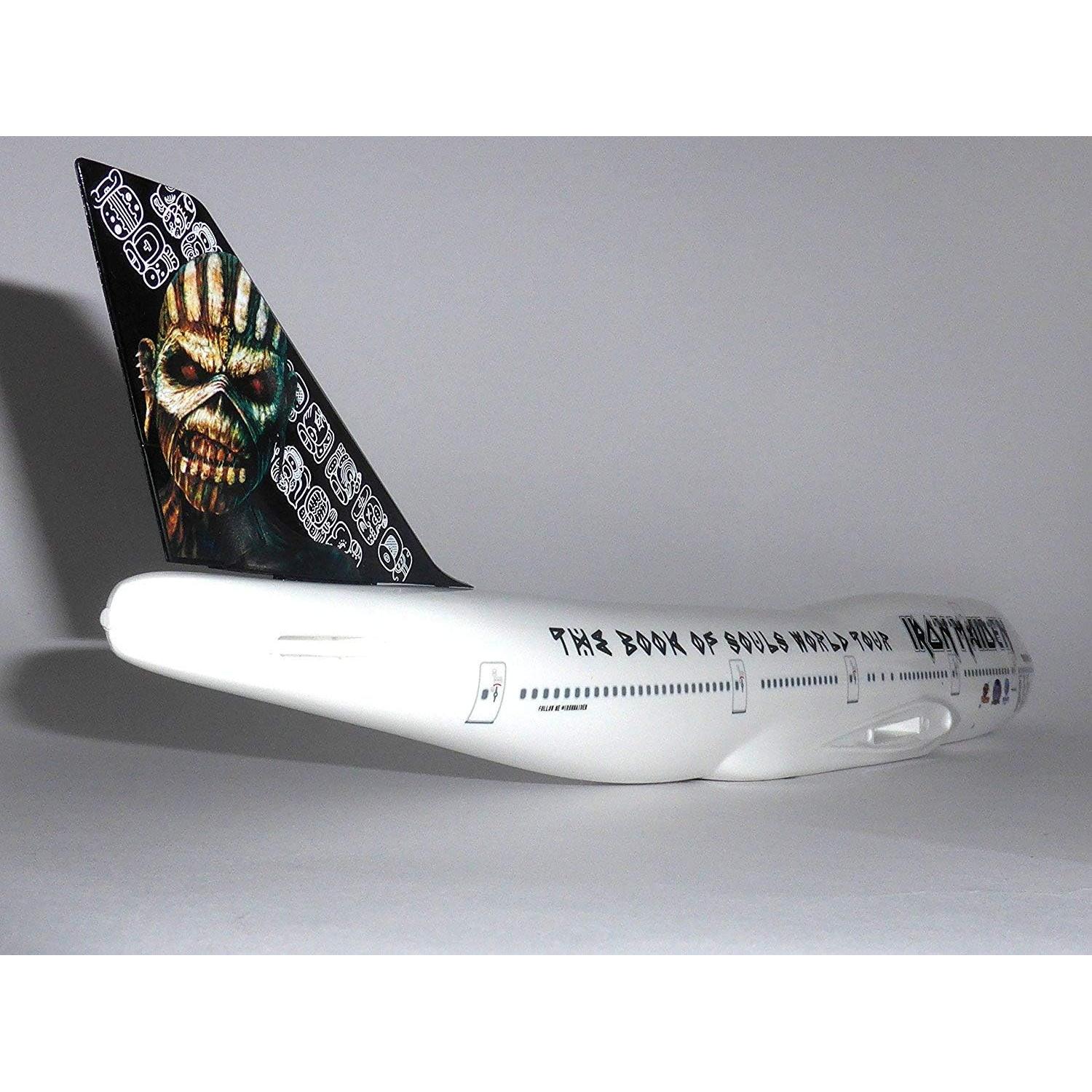 Maqueta Avión Iron Maiden 747-400 Skymarks 1:200 con Ruedas