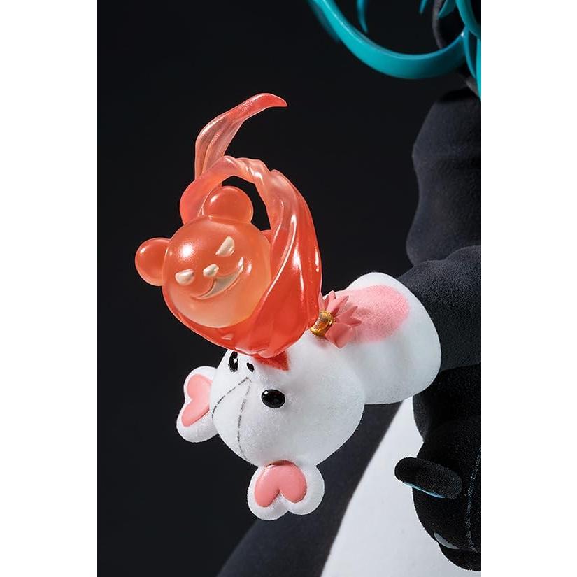 Figura de PVC Yuna Kuma Kuma Kuma Bear Punch! 1/7 Kadokawa