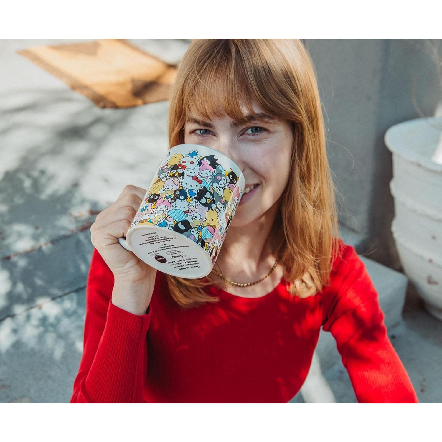 Taza de Cerámica Hello Kitty y Amigos 591 ml Libre BPA