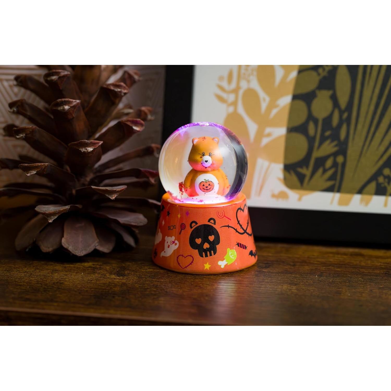 Globo de Nieve Iluminado Care Bears Trick or Sweet Bear 45mm