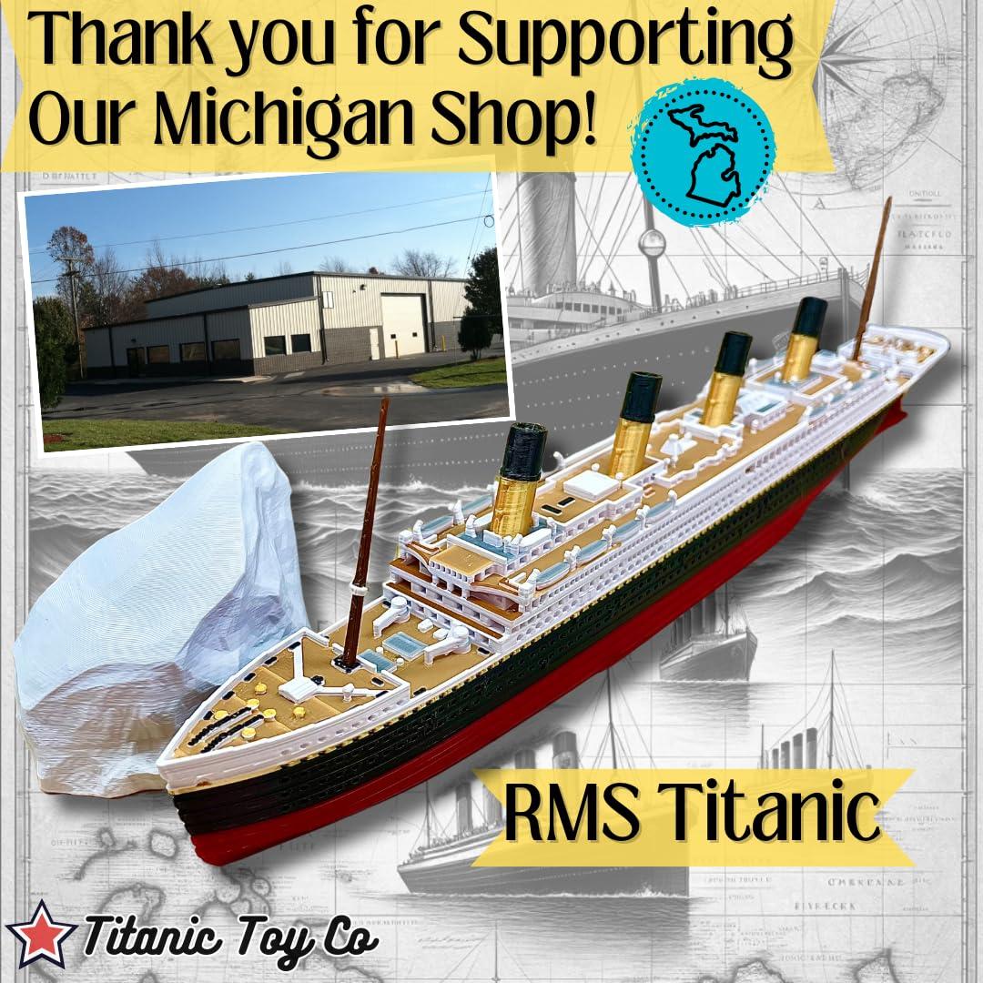 Modelo de barco RMS Titanic 30.48 cm a todo color - TitanicToyCo