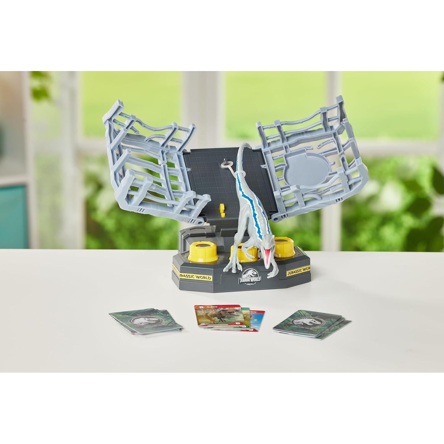 Juego de mesa Jurassic World Cage Breaker - EPOCH, 2-4 jugadores