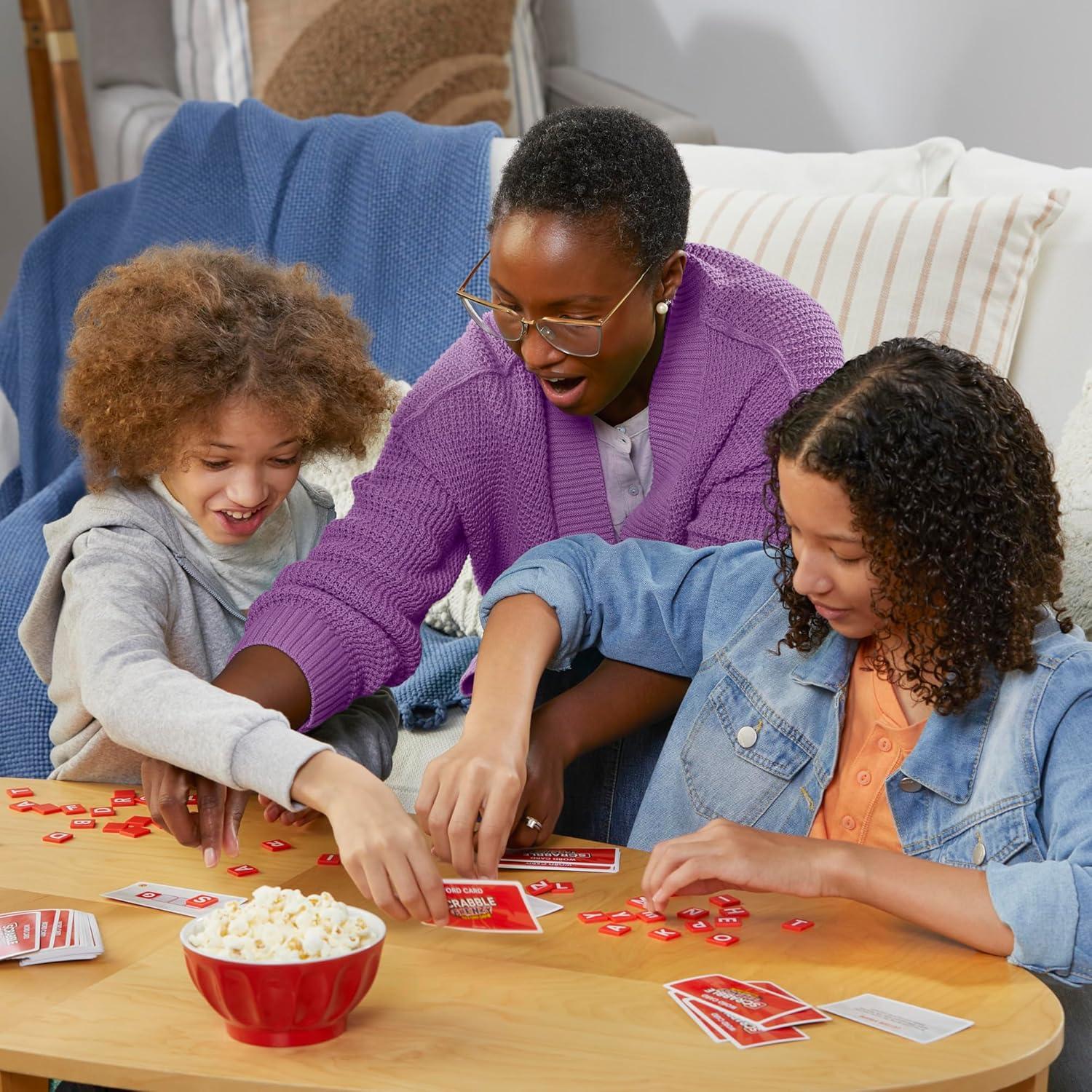 Juego de Cartas Scrabble Frenzy Hasbro - Rápido y Familiar