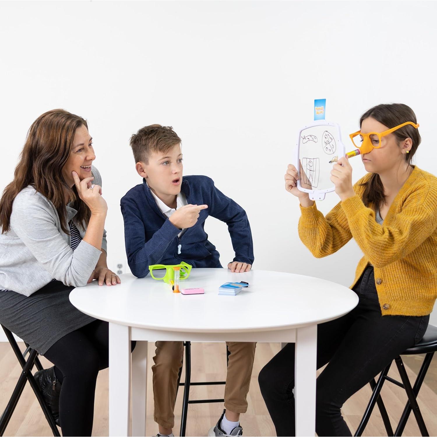 Juego de Mesa Fat Brain Toys Pencil Nose para Familias 8+