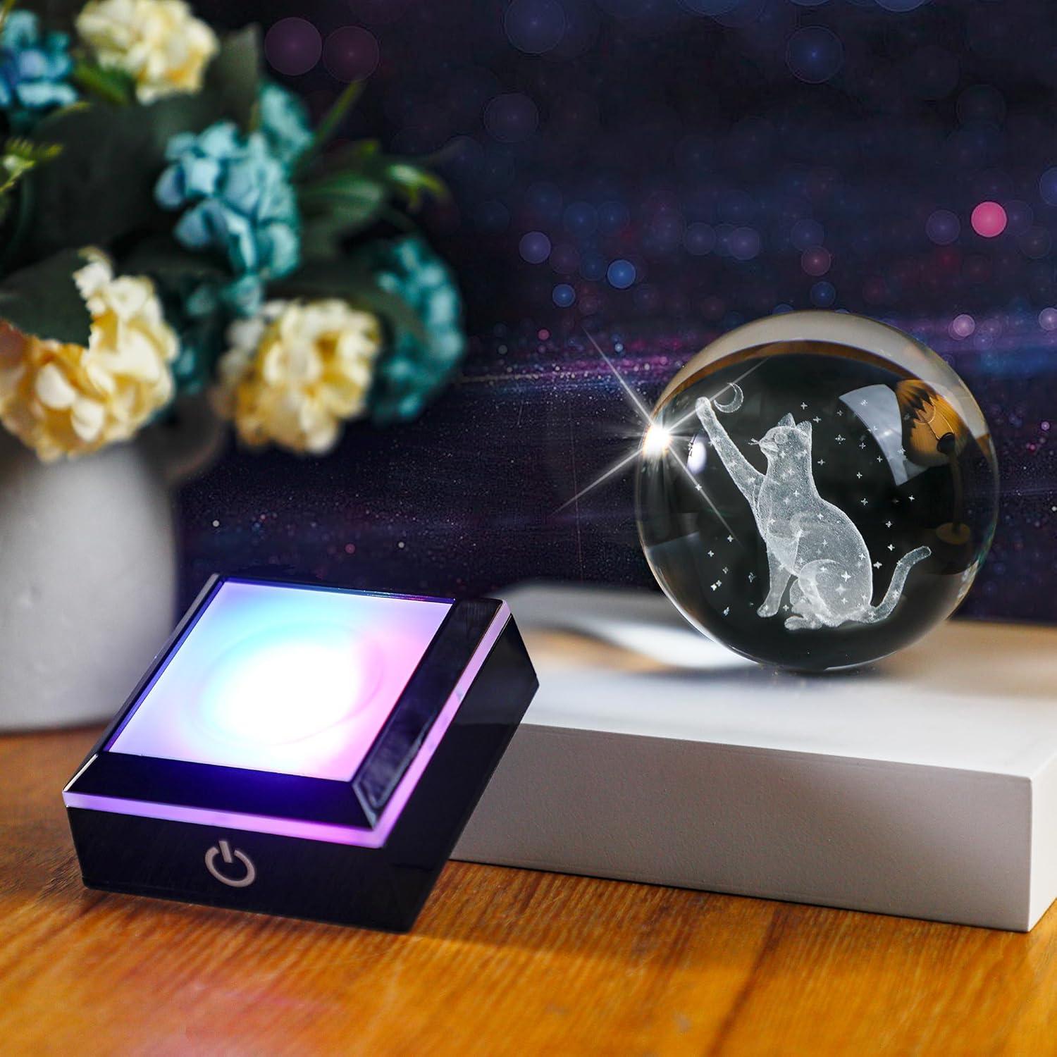 Bola de Cristal 3D Gato YU FENG 8 cm con Luz Colorida