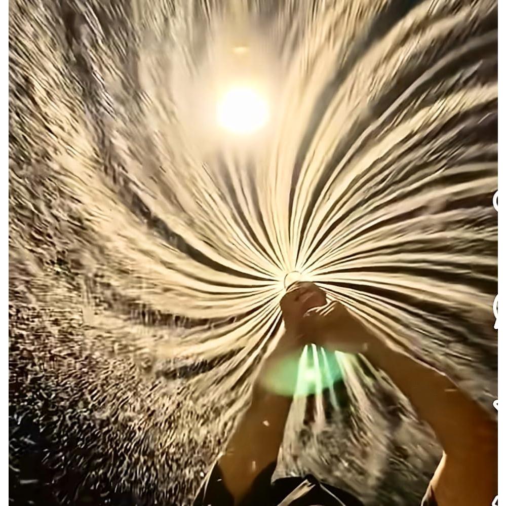 Pistola de Agua Genérica en Forma de Fuegos Artificiales - 4 Pcs