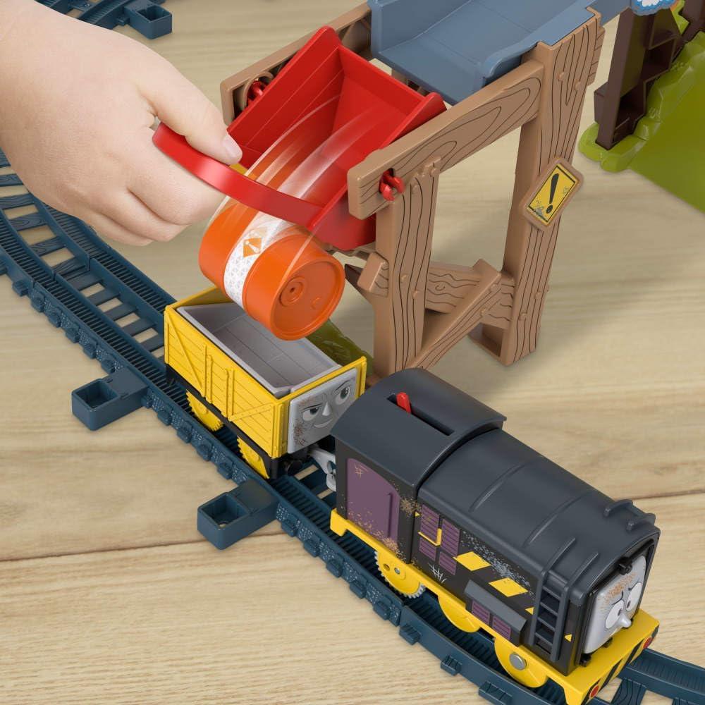 Tren de Juguete Motorizado Fisher-Price Thomas Diesel 1.52m