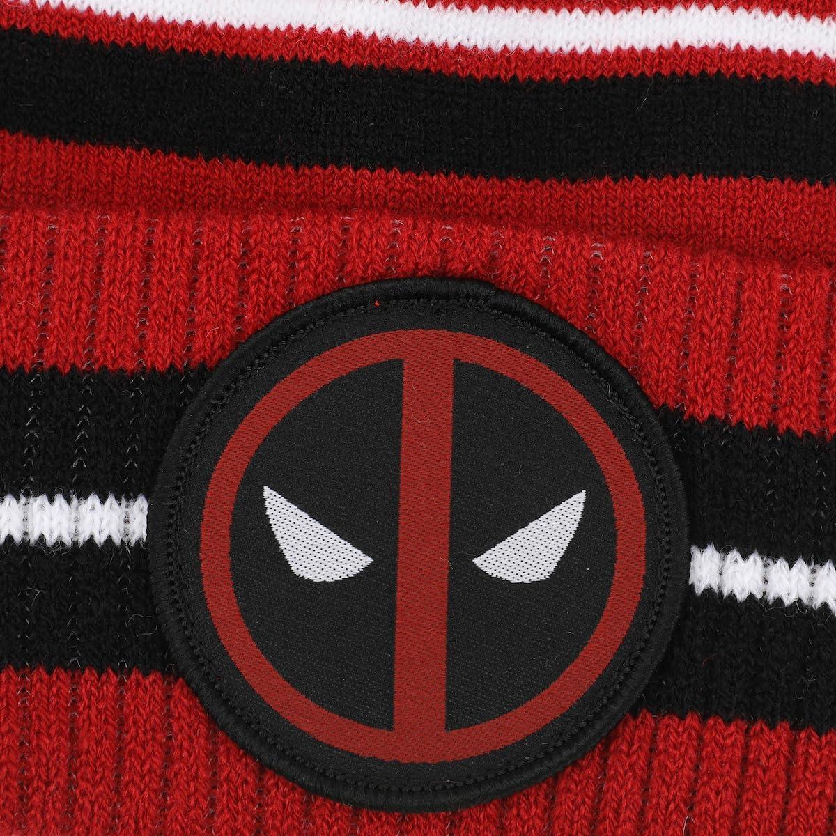 Gorro de Puño Rojo y Negro Deadpool con Pompón