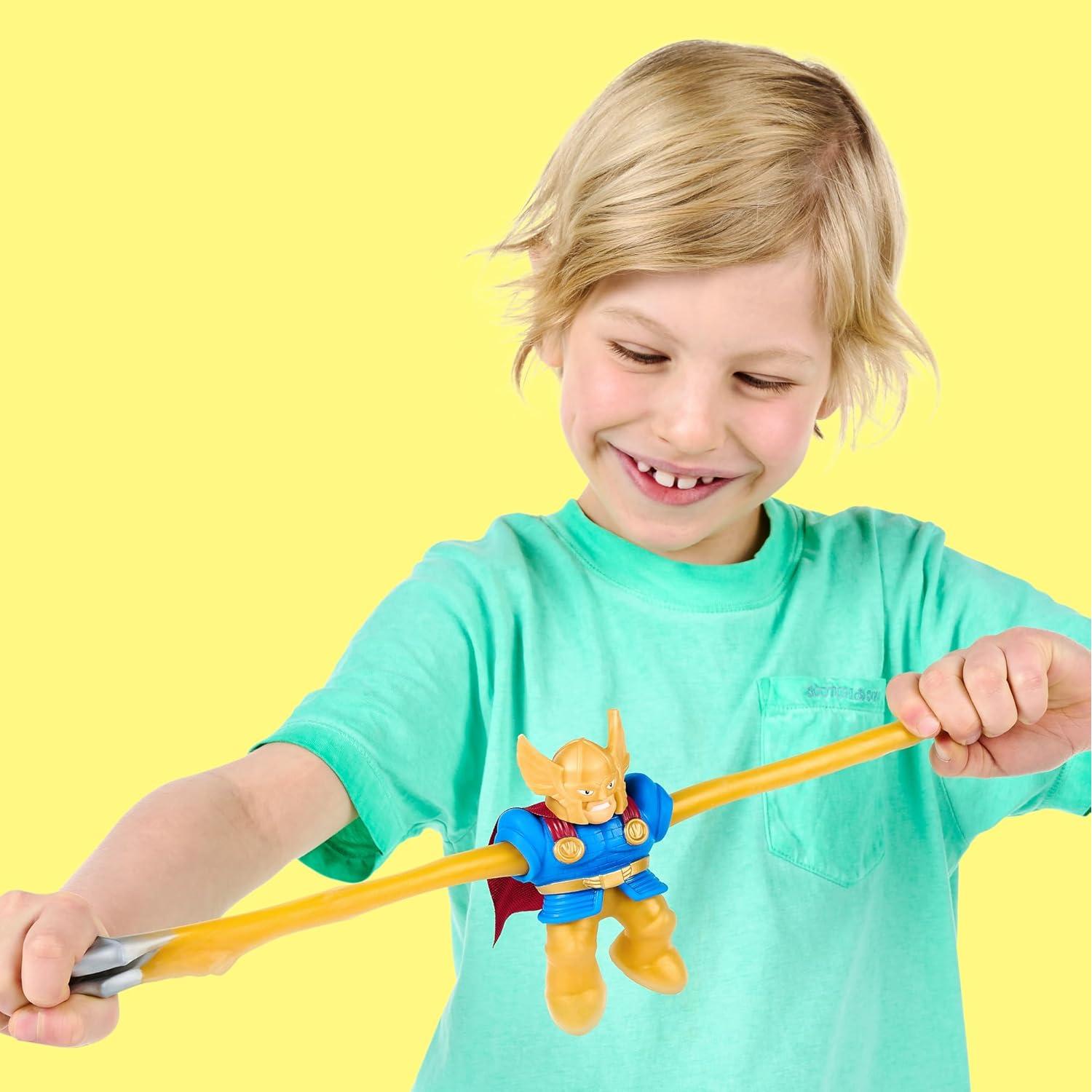 Figura de Juguete Marvel Goo Jit Zu Thor 10.6cm Aplasta Núcleo