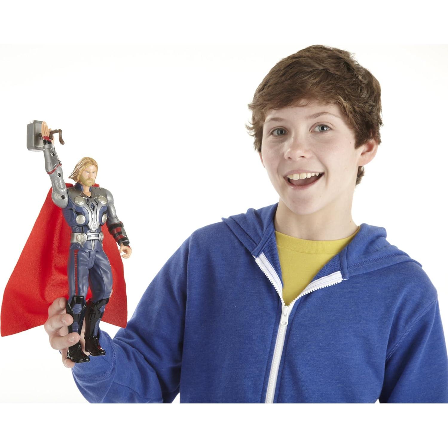 Figura de Acción Thor Hasbro 25.4 cm con Sonidos de Batalla
