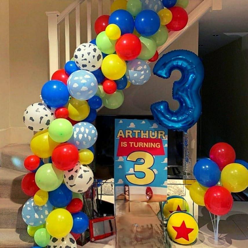 Globos de Fiesta Temática Granja HILAVO 35PC 12" Vaca Nube Azul