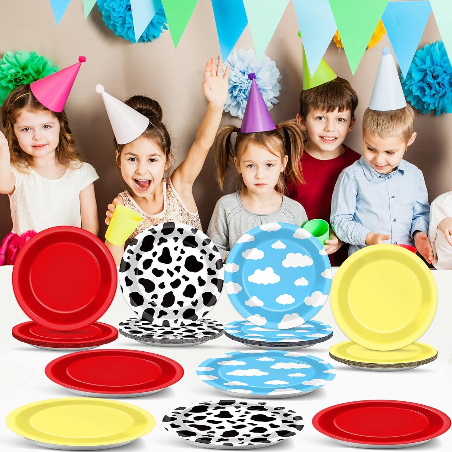 48 Platos de Papel Desechables CHUNNIN Estampado de Vaca 17.78 cm